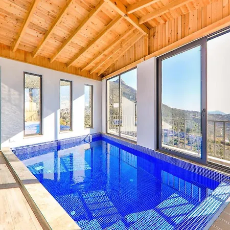 Willa Charming With Private Pool And Jacuzzi Surrounded By Nature In Kalkan, Kas