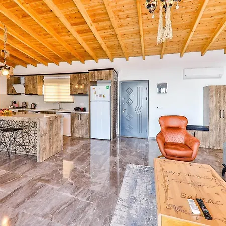 Charming With Private Pool And Jacuzzi Surrounded By Nature In Kalkan, Kas *