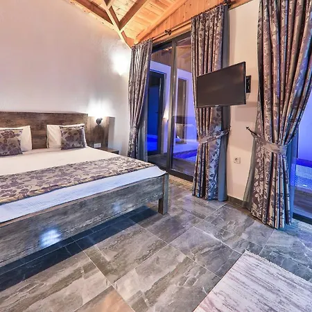 Willa Charming With Private Pool And Jacuzzi Surrounded By Nature In Kalkan, Kas