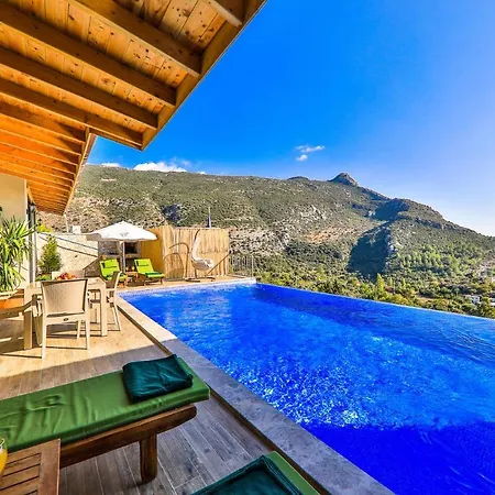 Charming With Private Pool And Jacuzzi Surrounded By Nature In Kalkan, Kas *